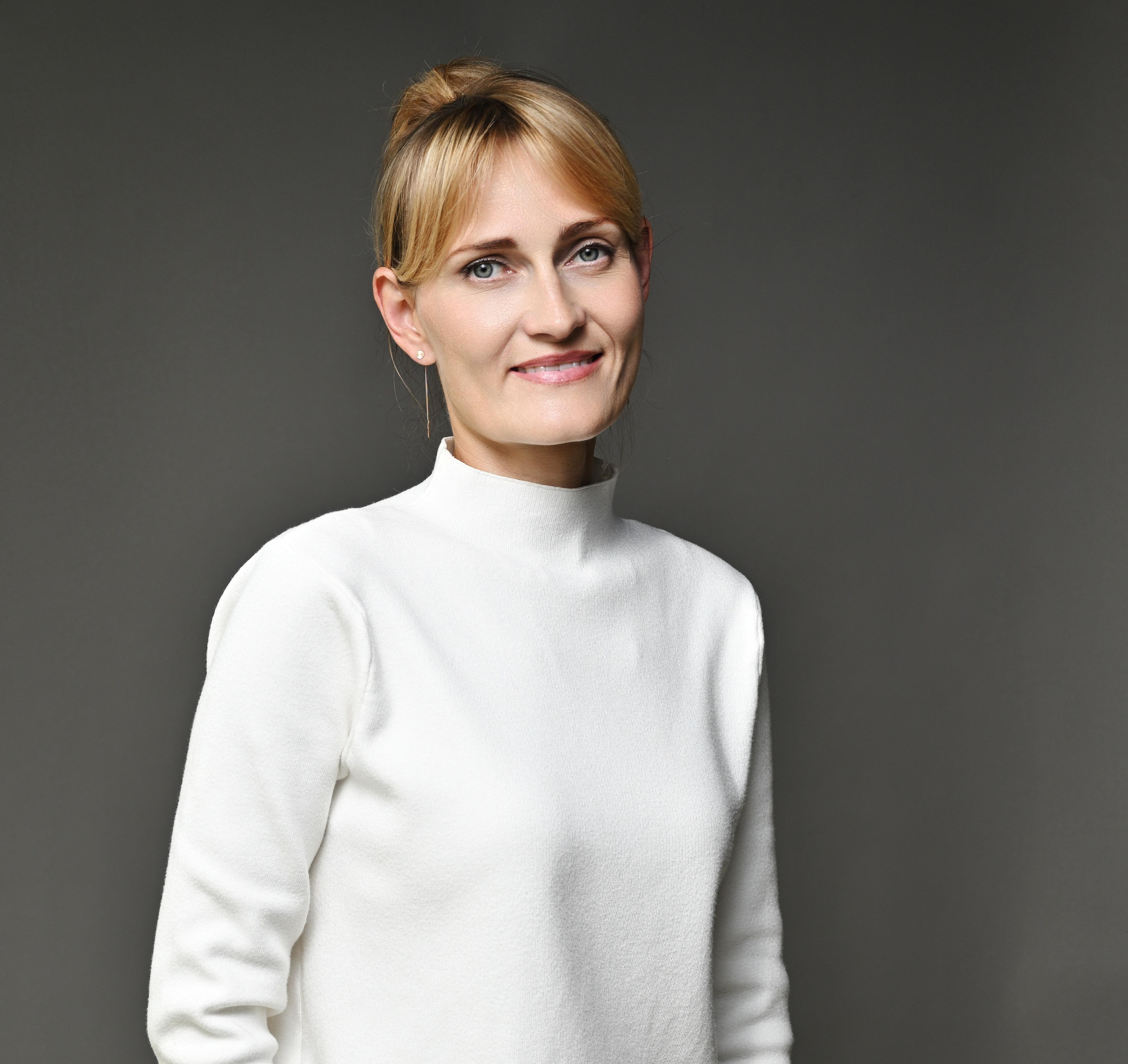 Каузова Лариса Евгеньевна